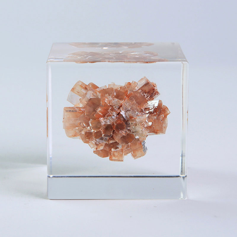 Sola cube Mineral 霰石