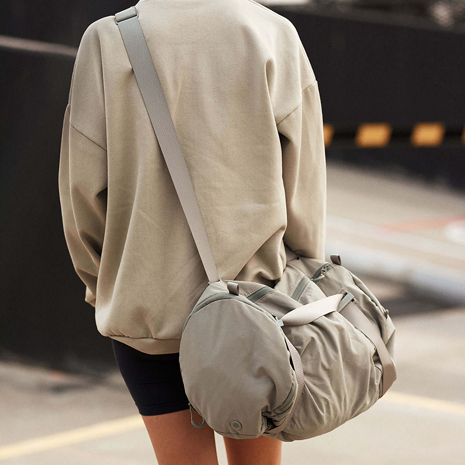 Known supply weekender online bag